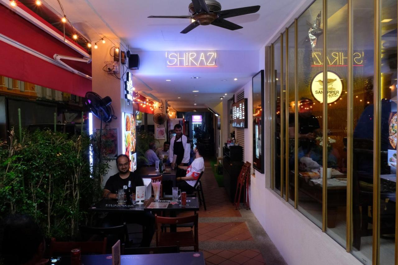 Single Sharing Room And Short Hours Stay At Sandpiper Hotel Singapore Exterior photo